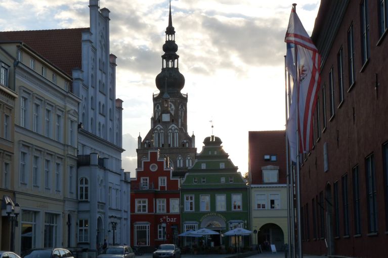 Hansestadt Greifswald mit Blick auf den Dom, Foto: Gudrun Stark